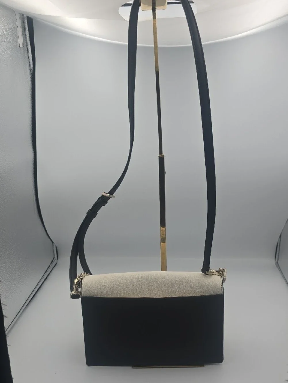 Kate Spade Cream/Black 3 Way Colorblock W/ Pink Chain Med/Large Crossbody (EUC)✨